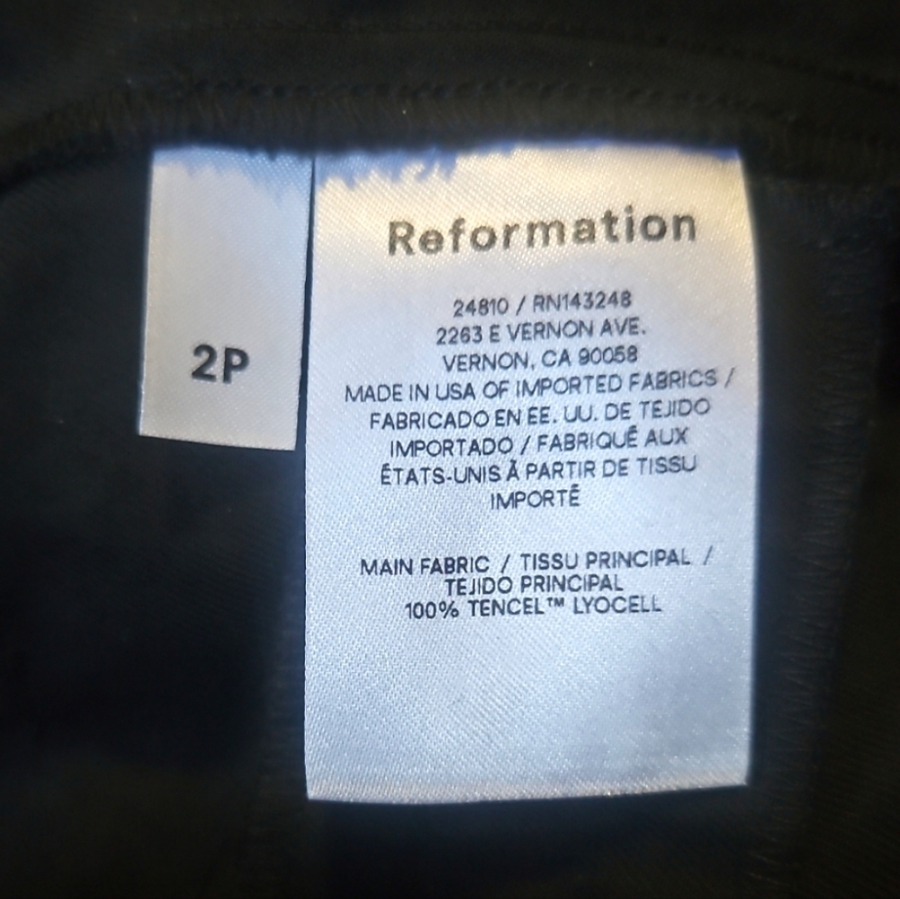 REFORMATION | Avalon High Rise Black Pant in Size 2P - Picture 8 of 8